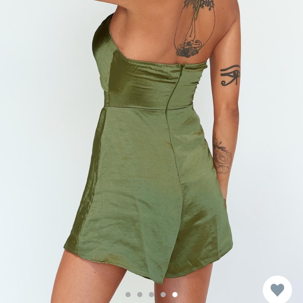 PRINCESS POLLY ROMPER - Picture 3 of 3